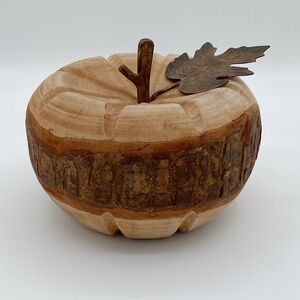 Wooden Pumpkin Decor with Leaf Accent